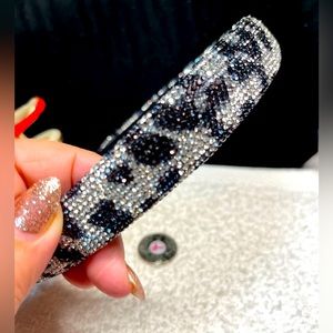 Leopard Rhinestone Beaded and crystal headband -very pretty standard size